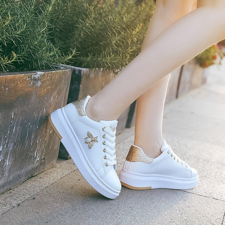 Casual Shoes Women Breathable Leather Sneakers