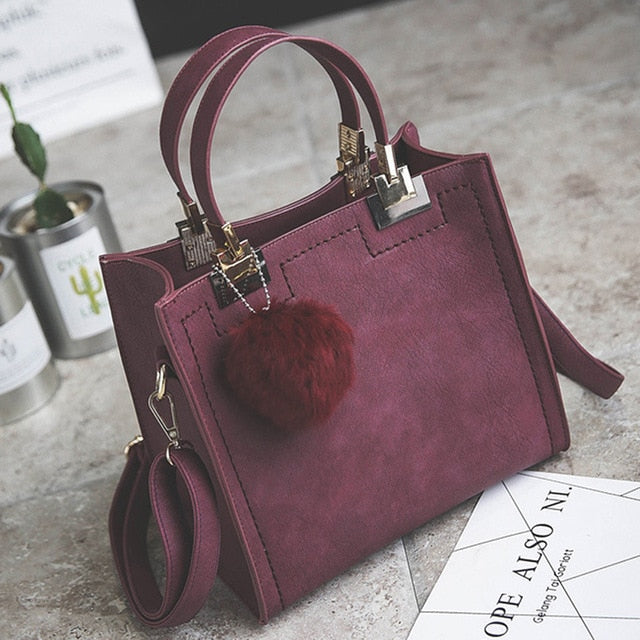 Leather Fair Ball Tassel Handbag f