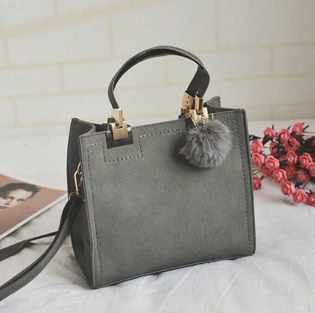 Leather Fair Ball Tassel Handbag f