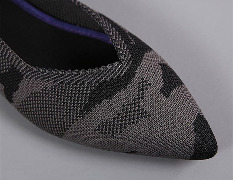 Pointed Breathable Flat Shoes